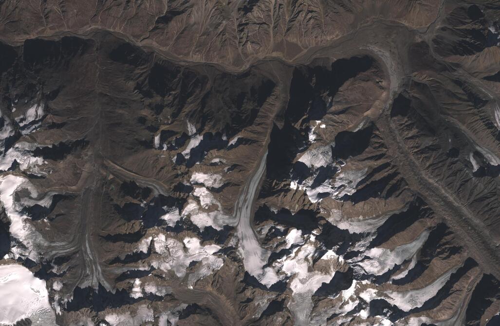 Aerial view of Chhota Shigri Glacier