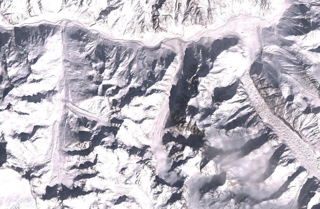 Aerial view of Chhota Shigri Glacier