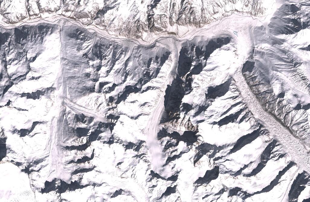 Aerial view of Chhota Shigri Glacier