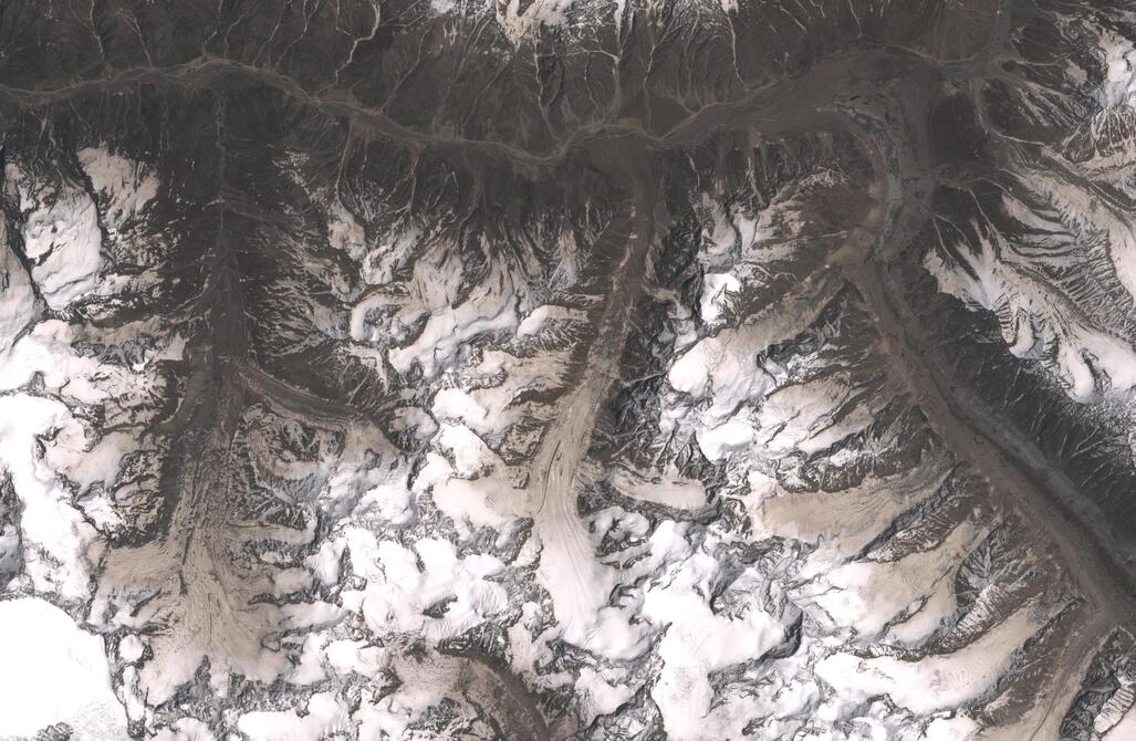 Aerial view of Chhota Shigri Glacier