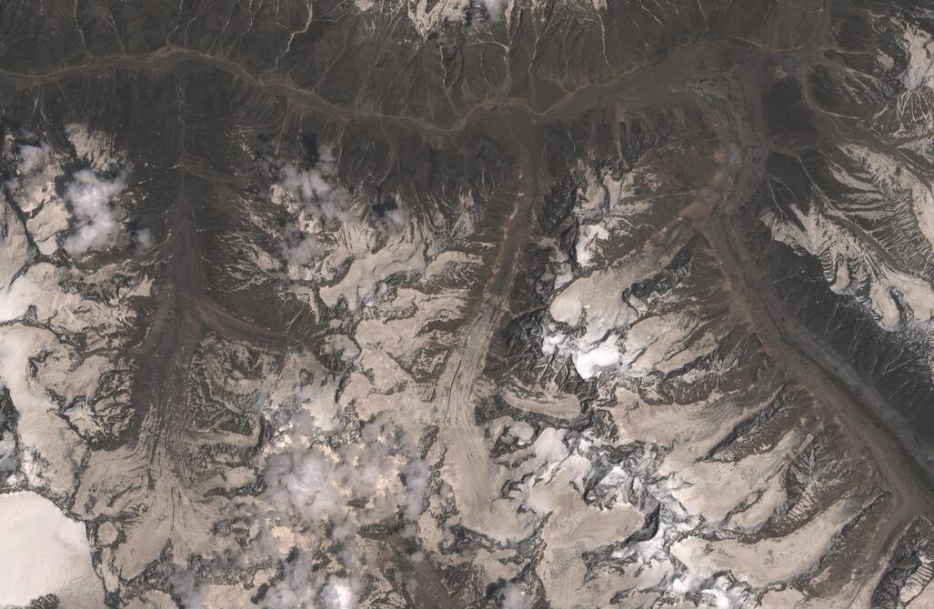 Aerial view of Chhota Shigri Glacier