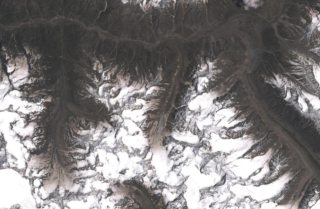 Aerial view of Chhota Shigri Glacier