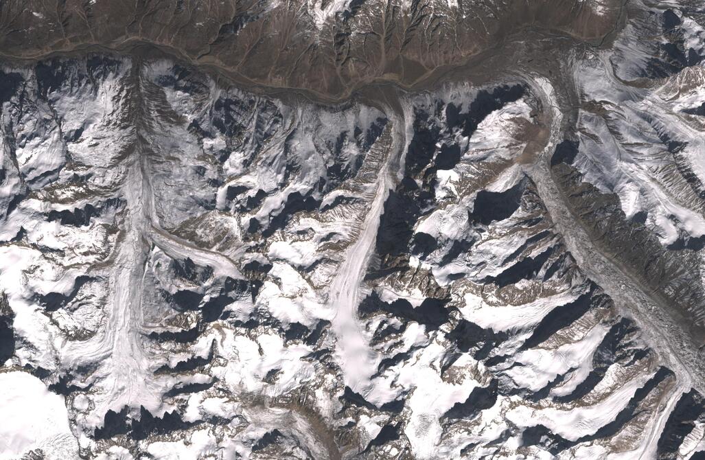 Aerial view of Chhota Shigri Glacier