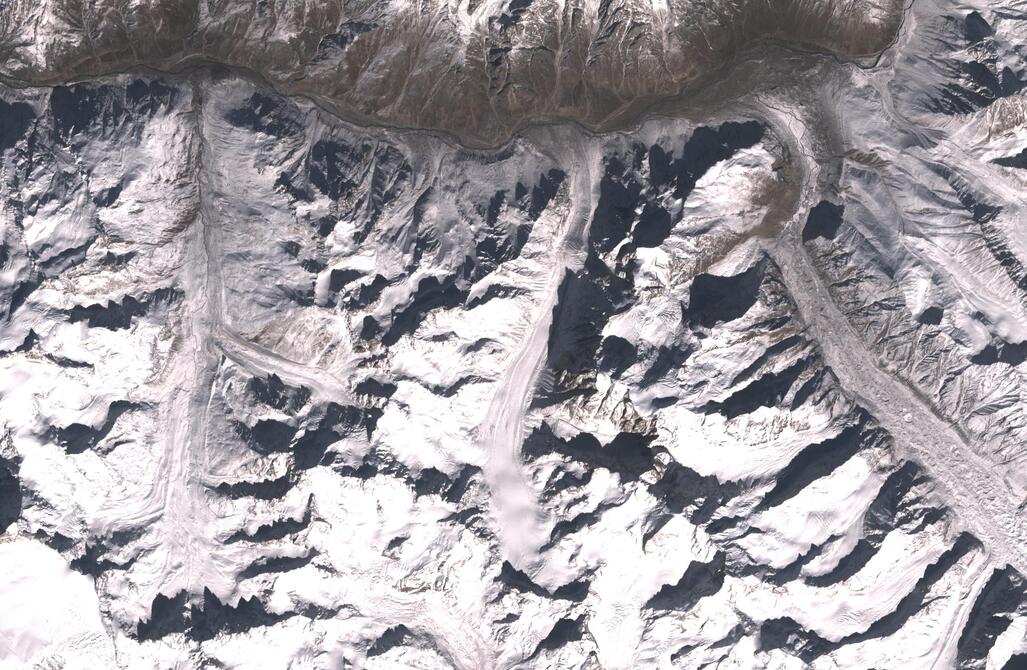 Aerial view of Chhota Shigri Glacier