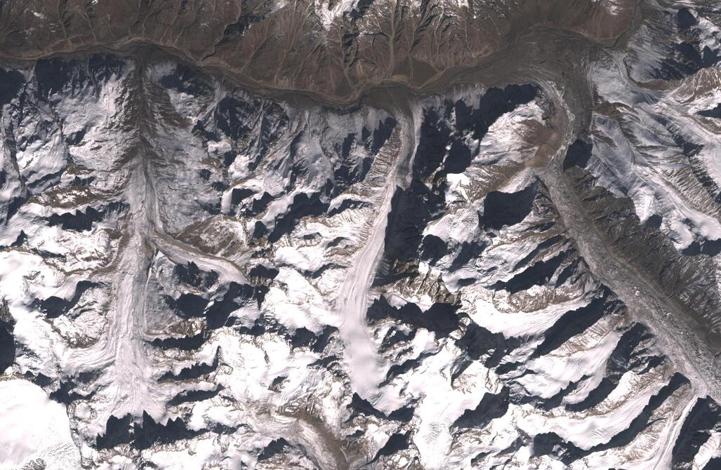 Aerial view of Chhota Shigri Glacier