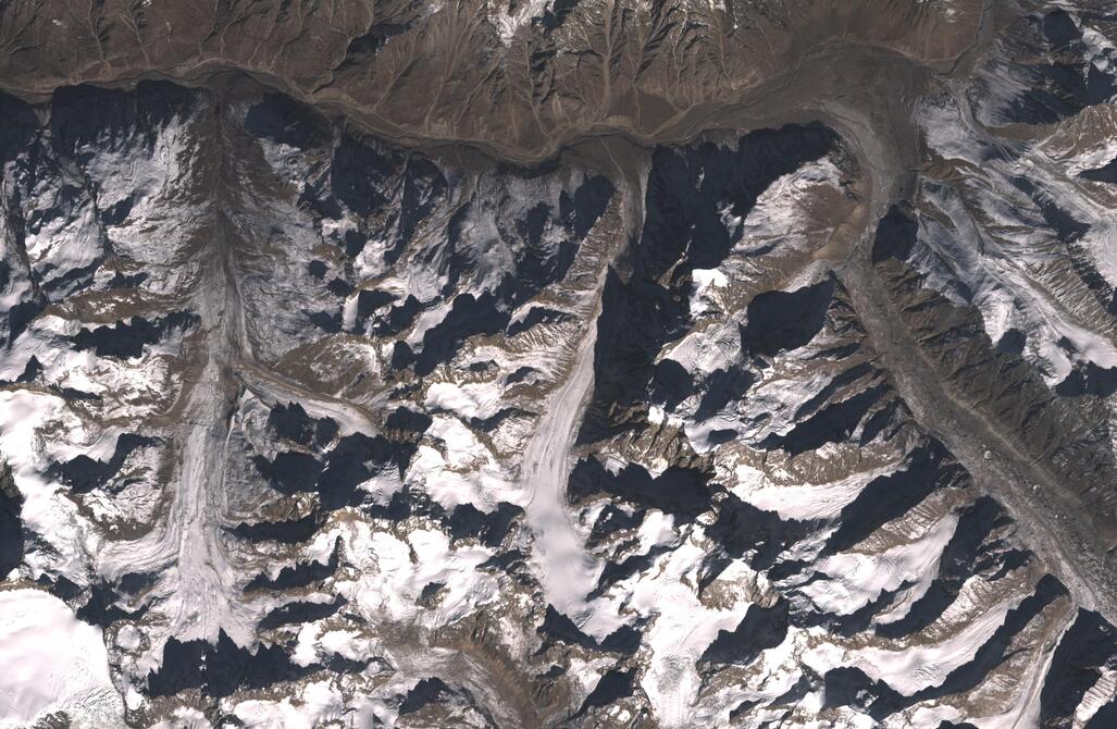 Aerial view of Chhota Shigri Glacier