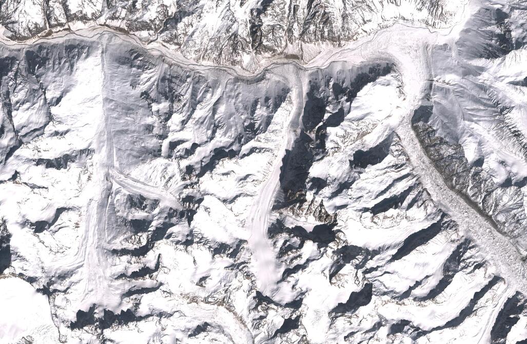 Aerial view of Chhota Shigri Glacier