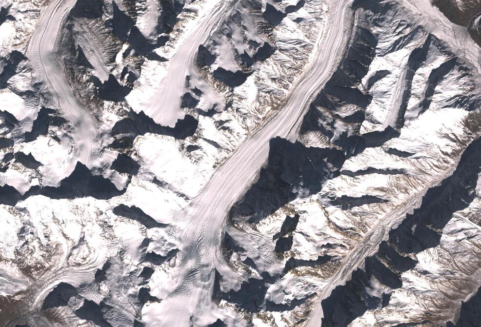 Aerial view of Drang-Drung Glacier