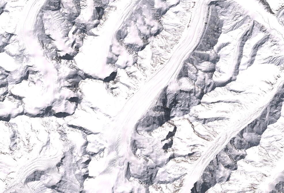 Aerial view of Drang-Drung Glacier