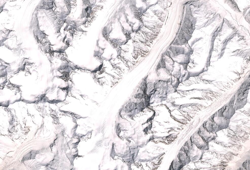 Aerial view of Drang-Drung Glacier