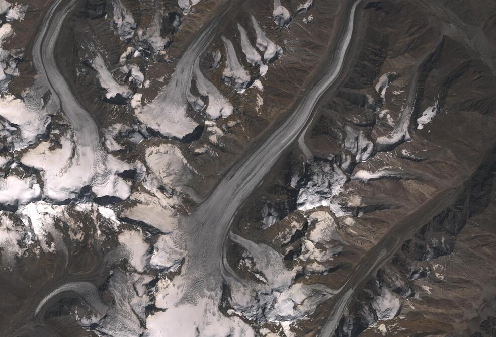 Aerial view of Drang-Drung Glacier