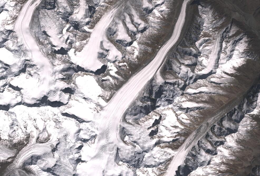 Aerial view of Drang-Drung Glacier