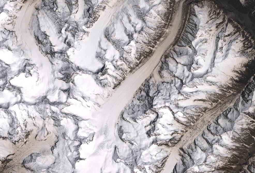 Aerial view of Drang-Drung Glacier