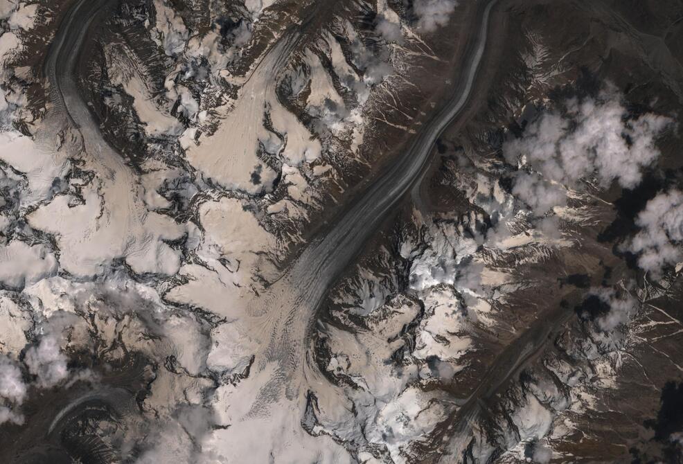 Aerial view of Drang-Drung Glacier