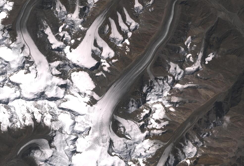 Aerial view of Drang-Drung Glacier