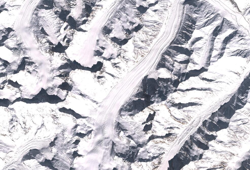 Aerial view of Drang-Drung Glacier