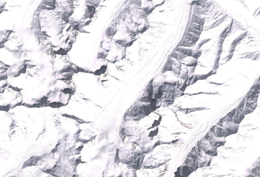 Aerial view of Drang-Drung Glacier