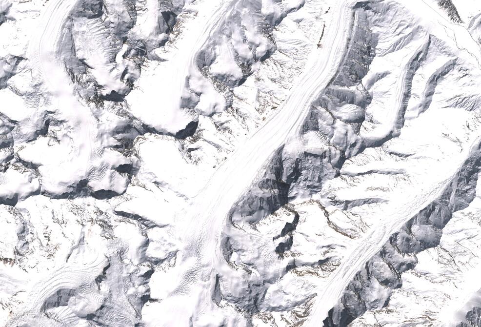 Aerial view of Drang-Drung Glacier