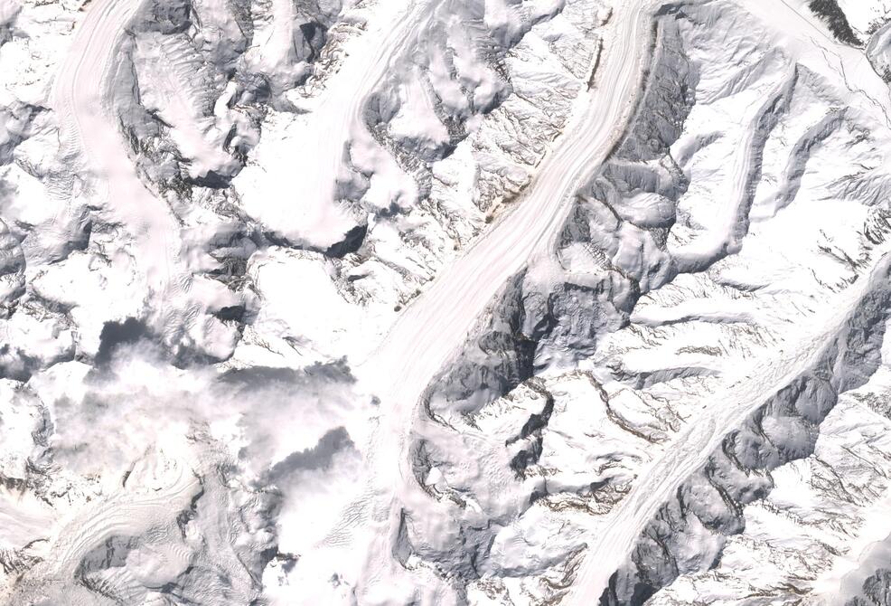 Aerial view of Drang-Drung Glacier