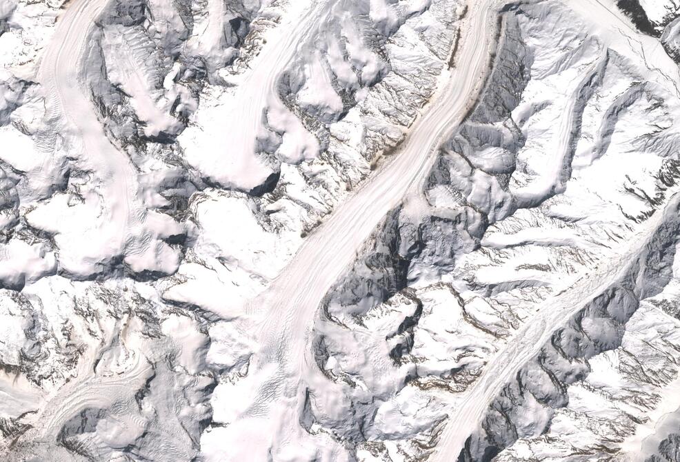 Aerial view of Drang-Drung Glacier