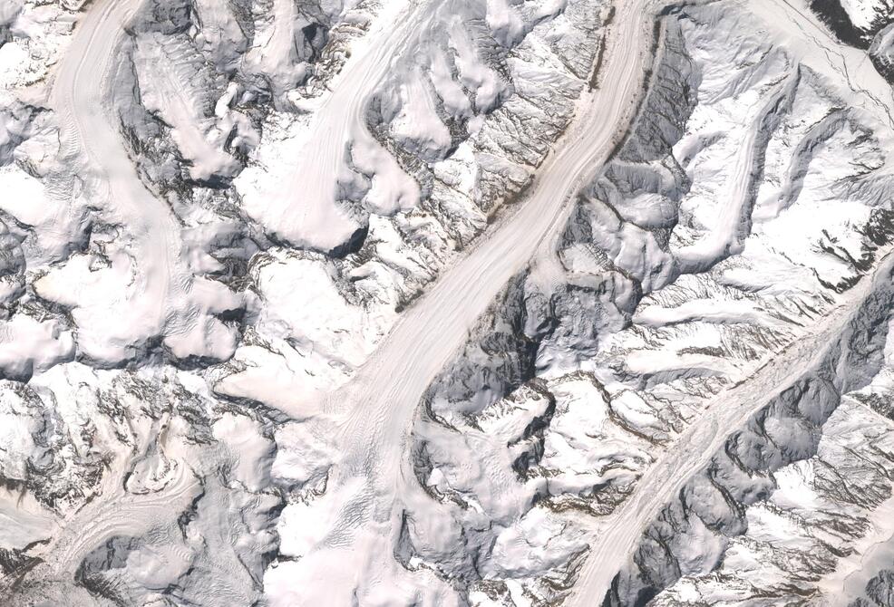 Aerial view of Drang-Drung Glacier