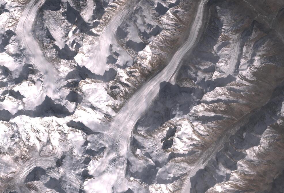 Aerial view of Drang-Drung Glacier