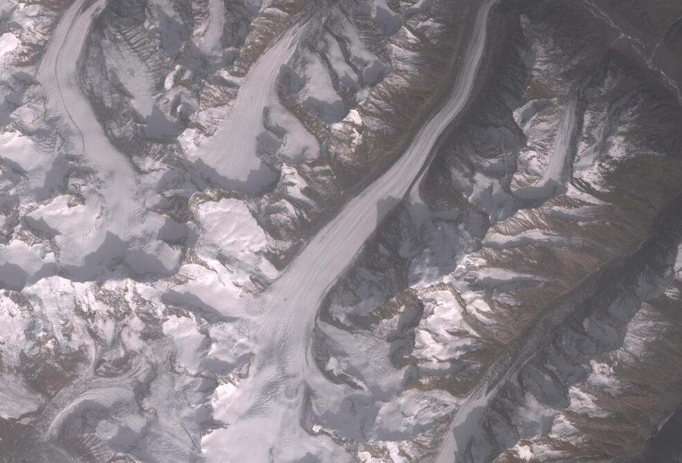 Aerial view of Drang-Drung Glacier