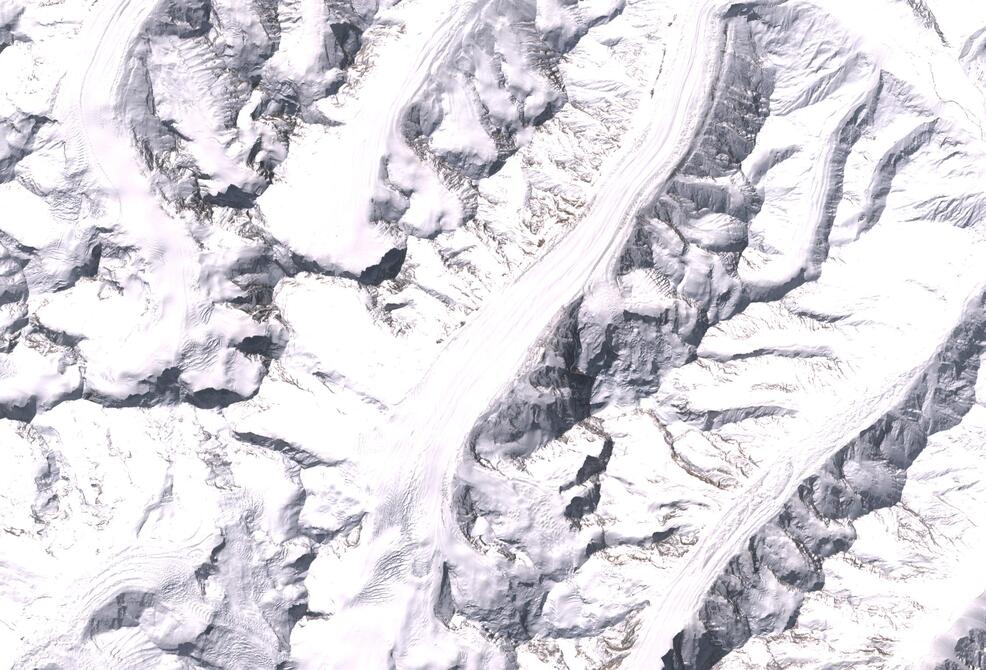 Aerial view of Drang-Drung Glacier