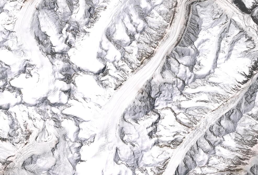 Aerial view of Drang-Drung Glacier