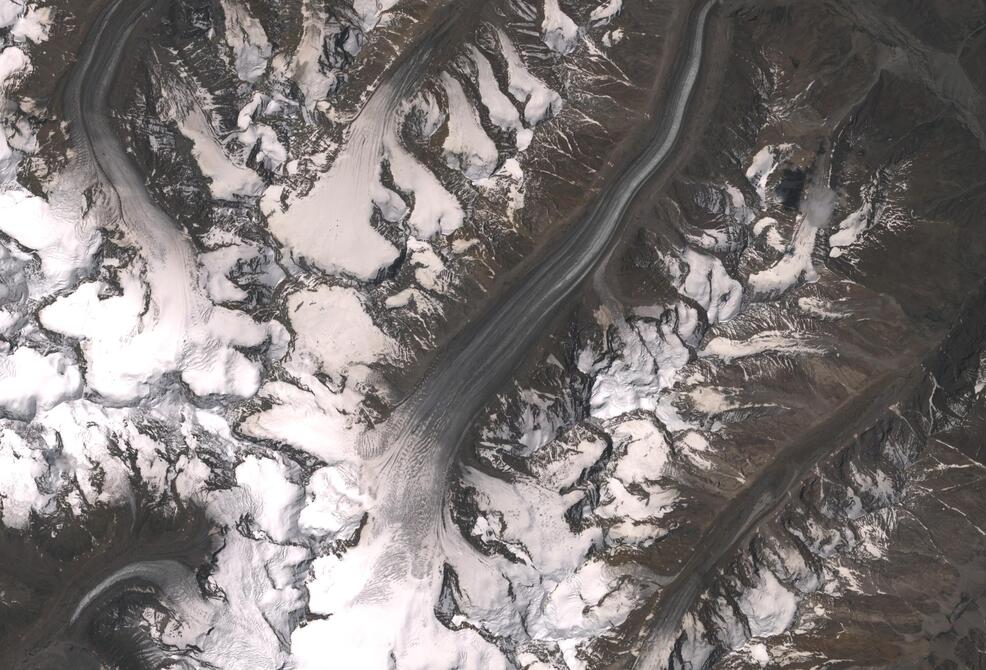 Aerial view of Drang-Drung Glacier