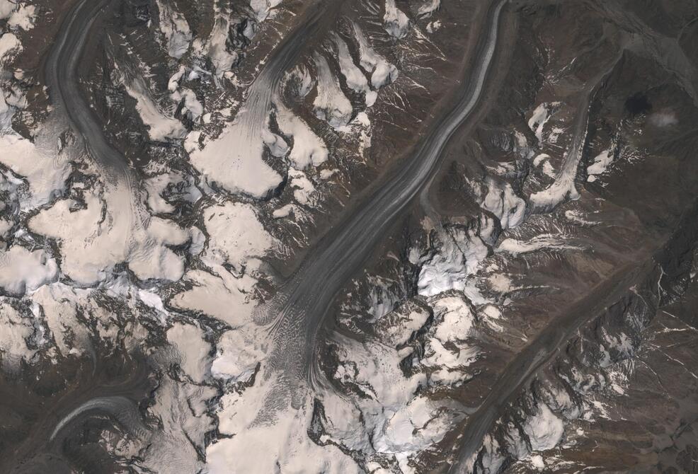 Aerial view of Drang-Drung Glacier