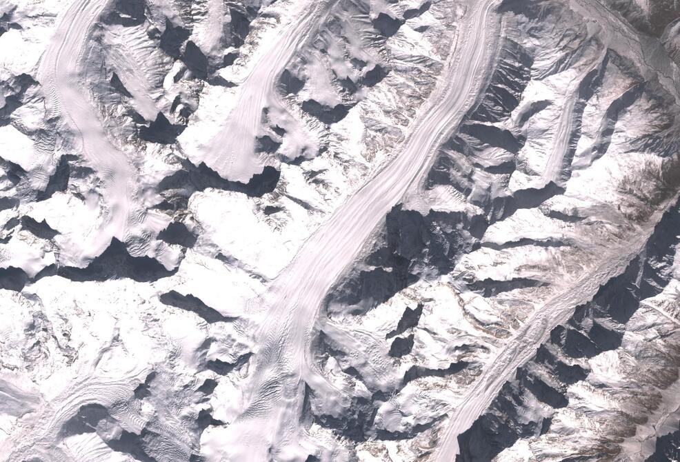 Aerial view of Drang-Drung Glacier