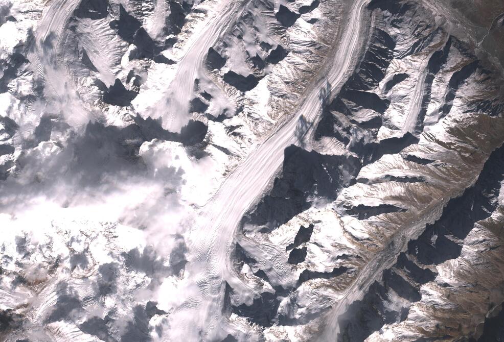 Aerial view of Drang-Drung Glacier