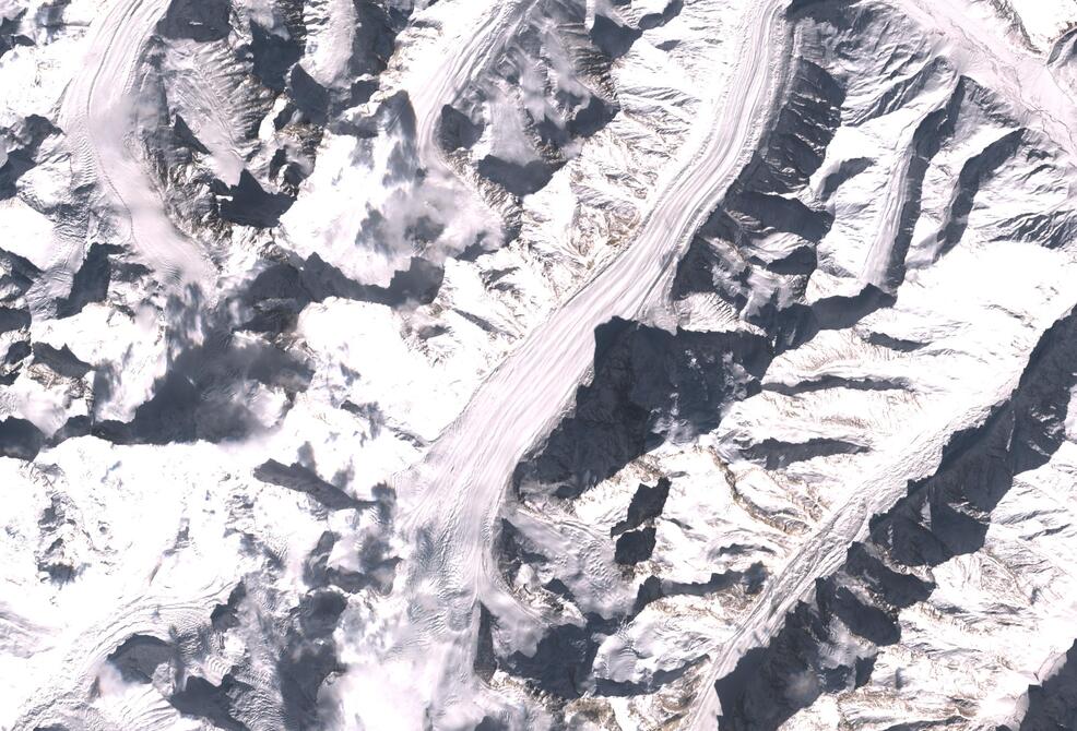 Aerial view of Drang-Drung Glacier