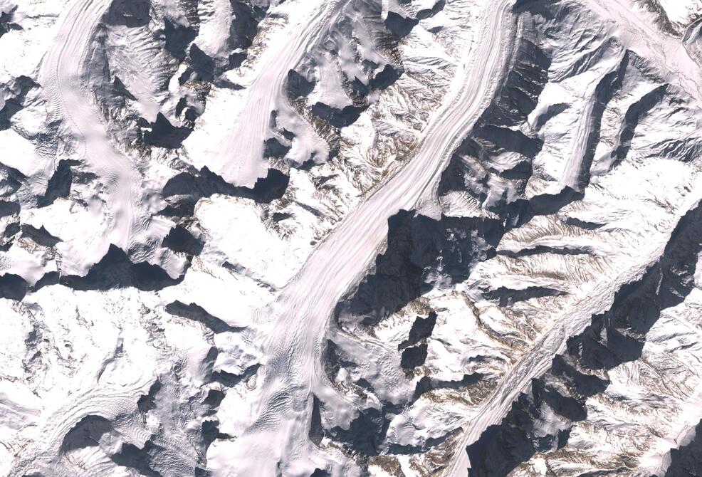 Aerial view of Drang-Drung Glacier