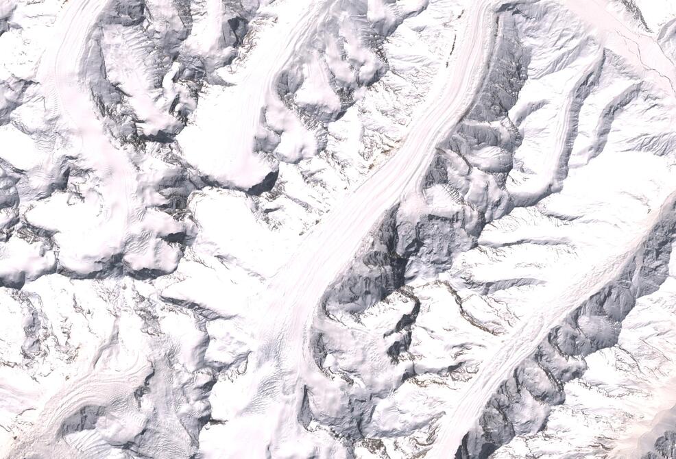 Aerial view of Drang-Drung Glacier