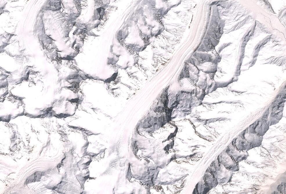 Aerial view of Drang-Drung Glacier