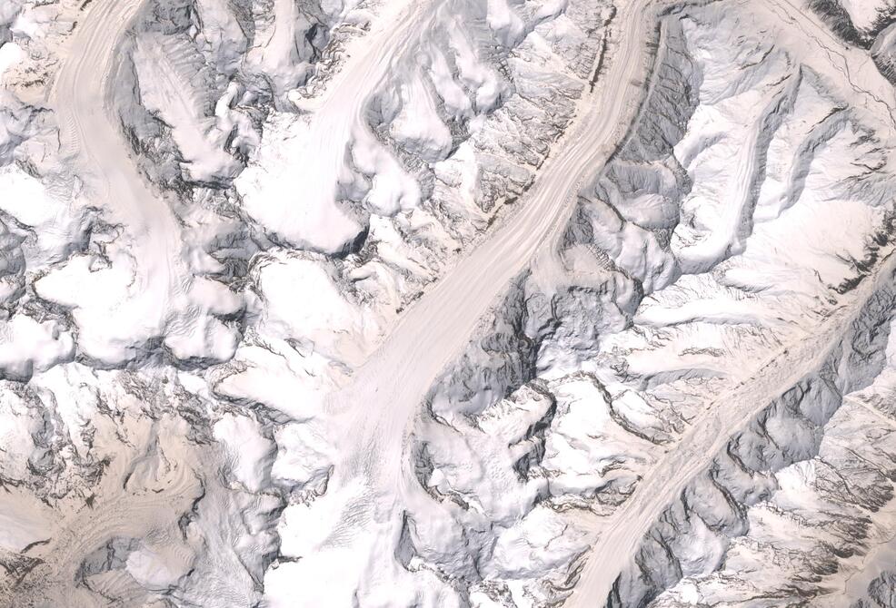 Aerial view of Drang-Drung Glacier