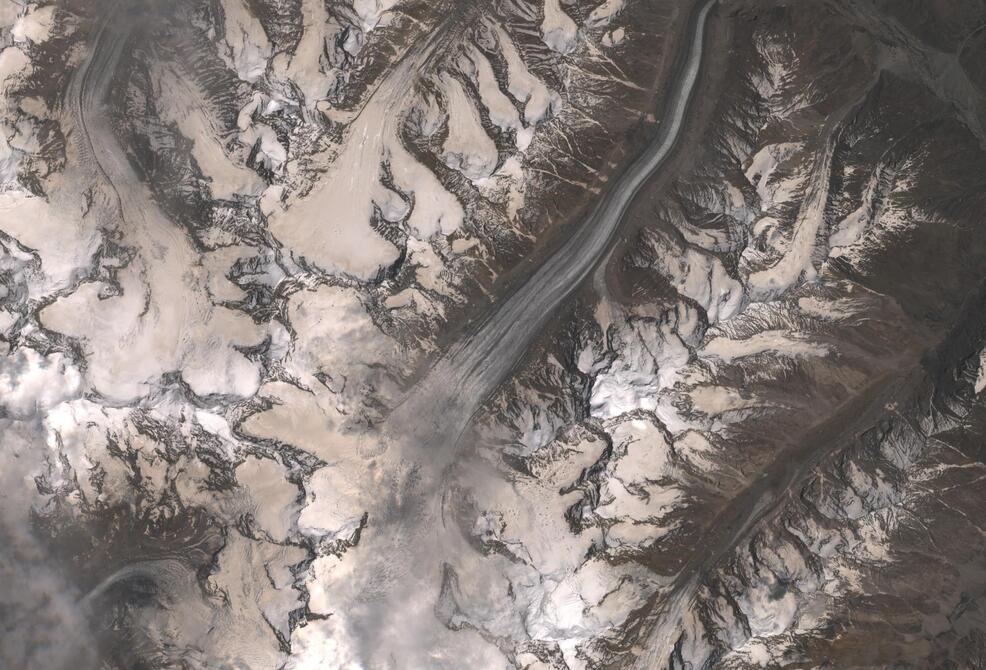 Aerial view of Drang-Drung Glacier