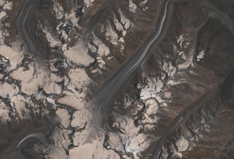 Aerial view of Drang-Drung Glacier