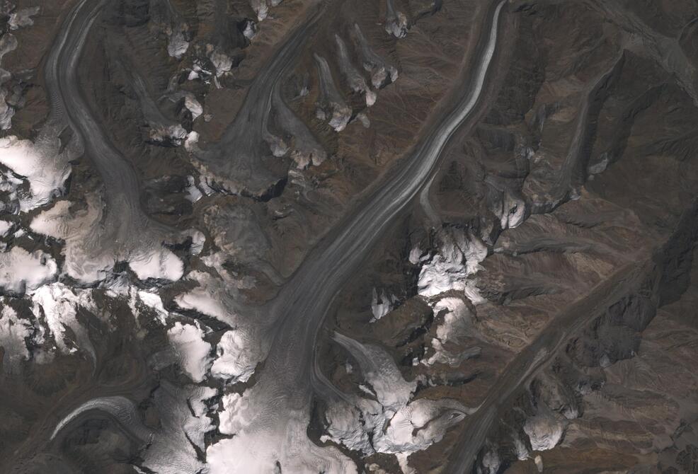 Aerial view of Drang-Drung Glacier