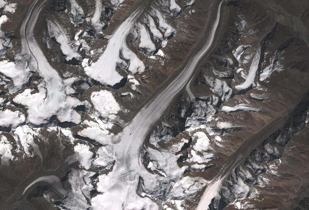 Aerial view of Drang-Drung Glacier