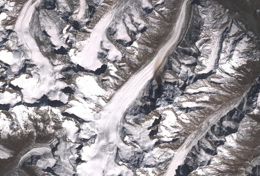 Aerial view of Drang-Drung Glacier