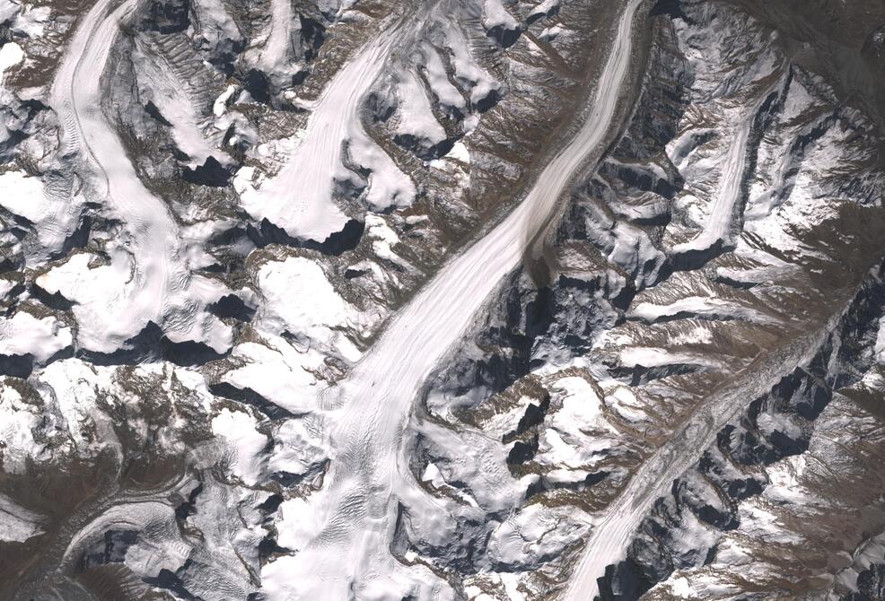 Aerial view of Drang-Drung Glacier