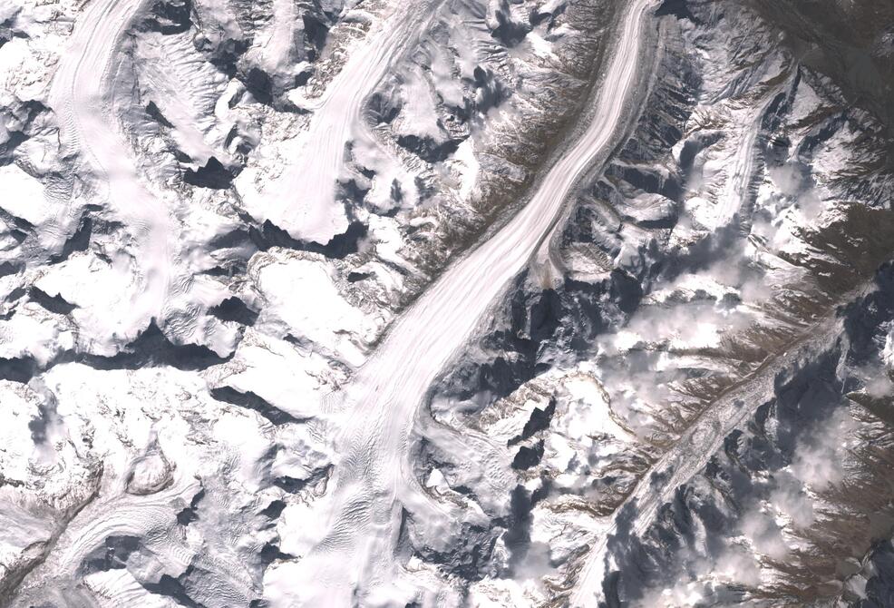 Aerial view of Drang-Drung Glacier