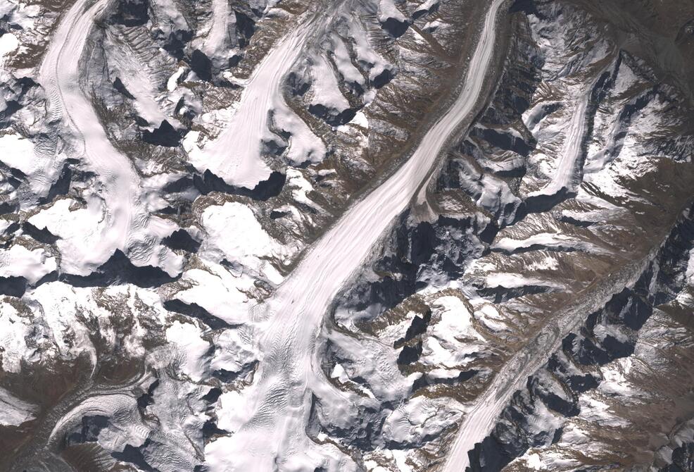 Aerial view of Drang-Drung Glacier