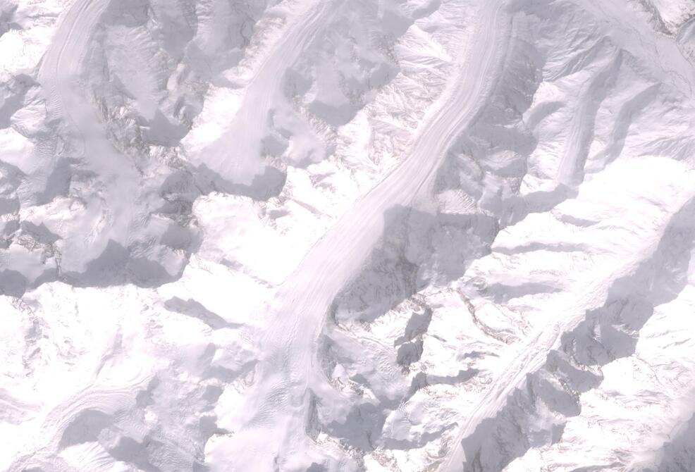 Aerial view of Drang-Drung Glacier