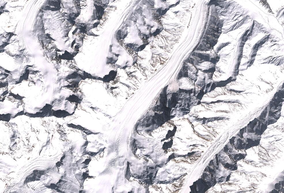 Aerial view of Drang-Drung Glacier