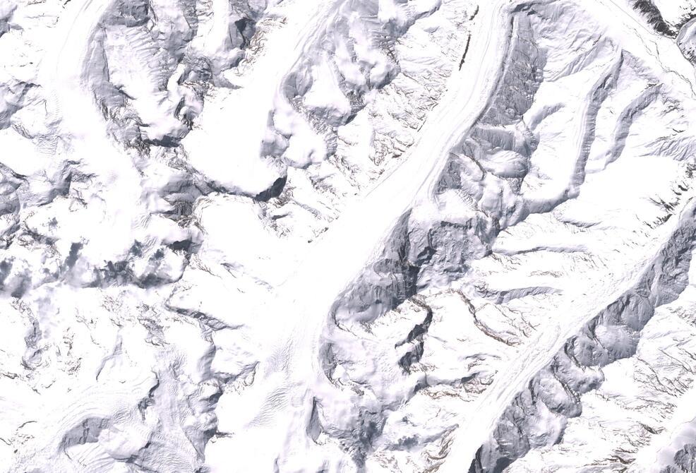 Aerial view of Drang-Drung Glacier