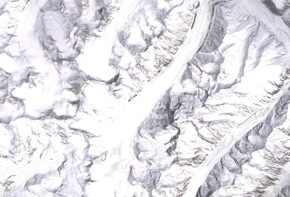 Aerial view of Drang-Drung Glacier